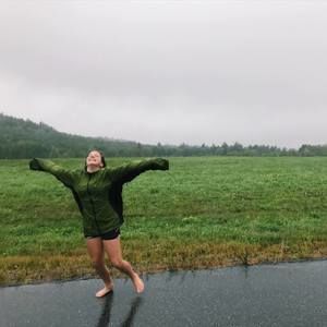 Meet your Posher, Nora daisy